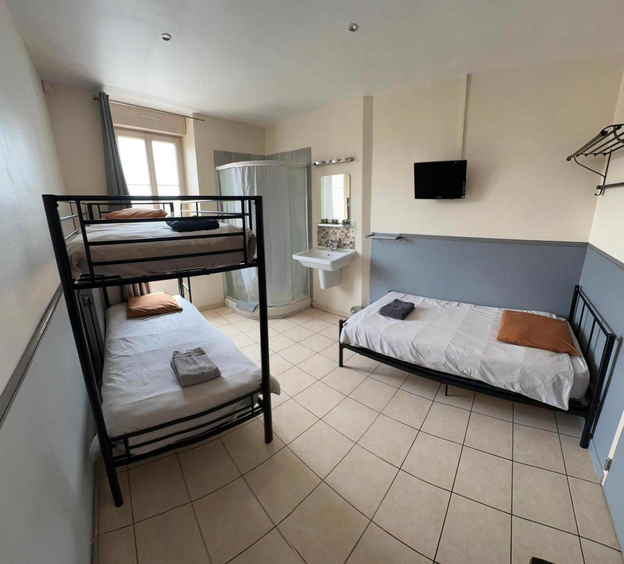 Hotel C80 By Crep80 Avallon Esterno foto